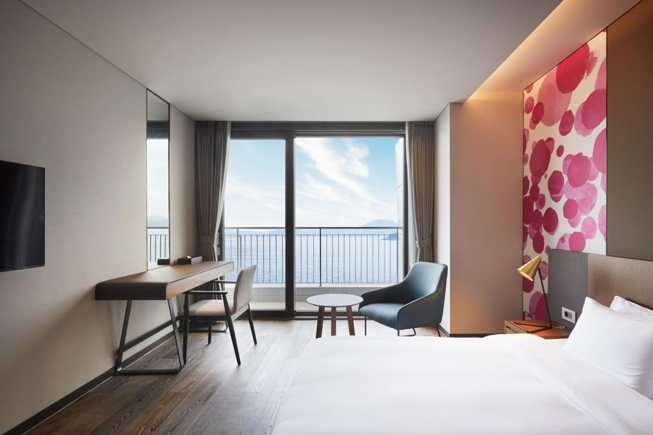 Yeosu Belle Mer Exteriör bild