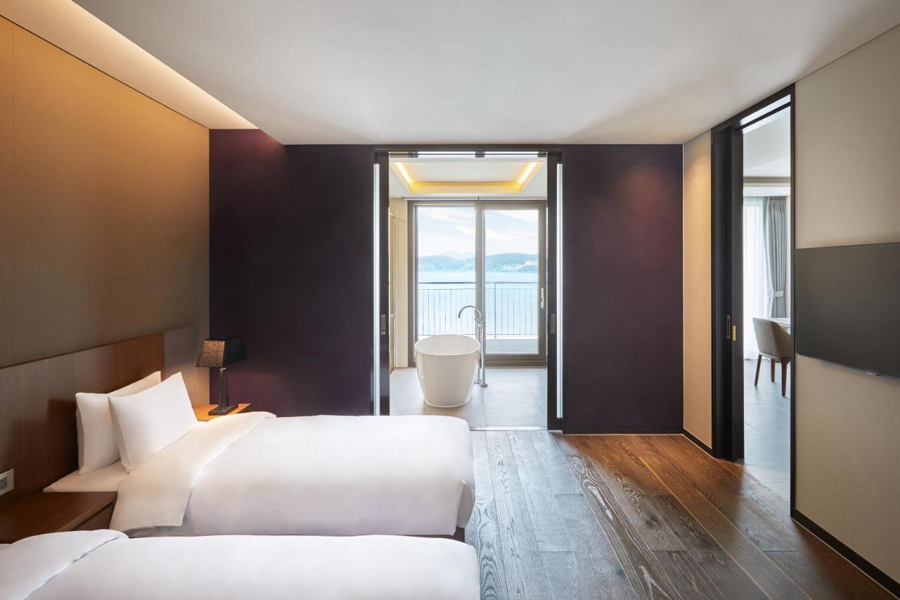 Yeosu Belle Mer Exteriör bild